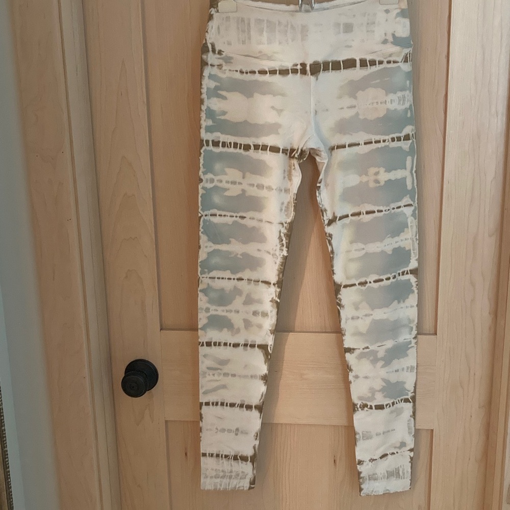 Hard Tail Tie-Dye Ankle Leggings